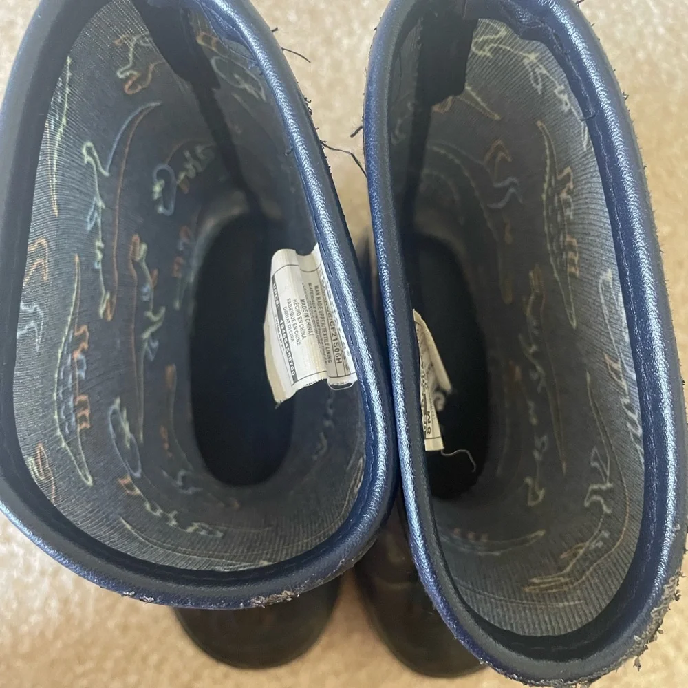 Carter‎ Dinosaur Rain Boots. Toddler size 8m